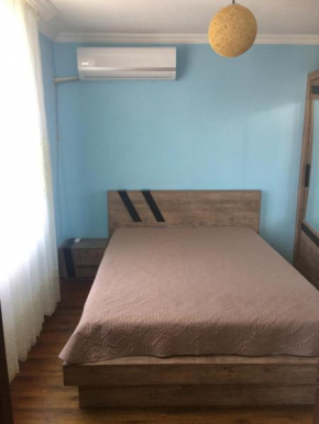 Гостиница Apartment On Khinikadze 4  Батуми